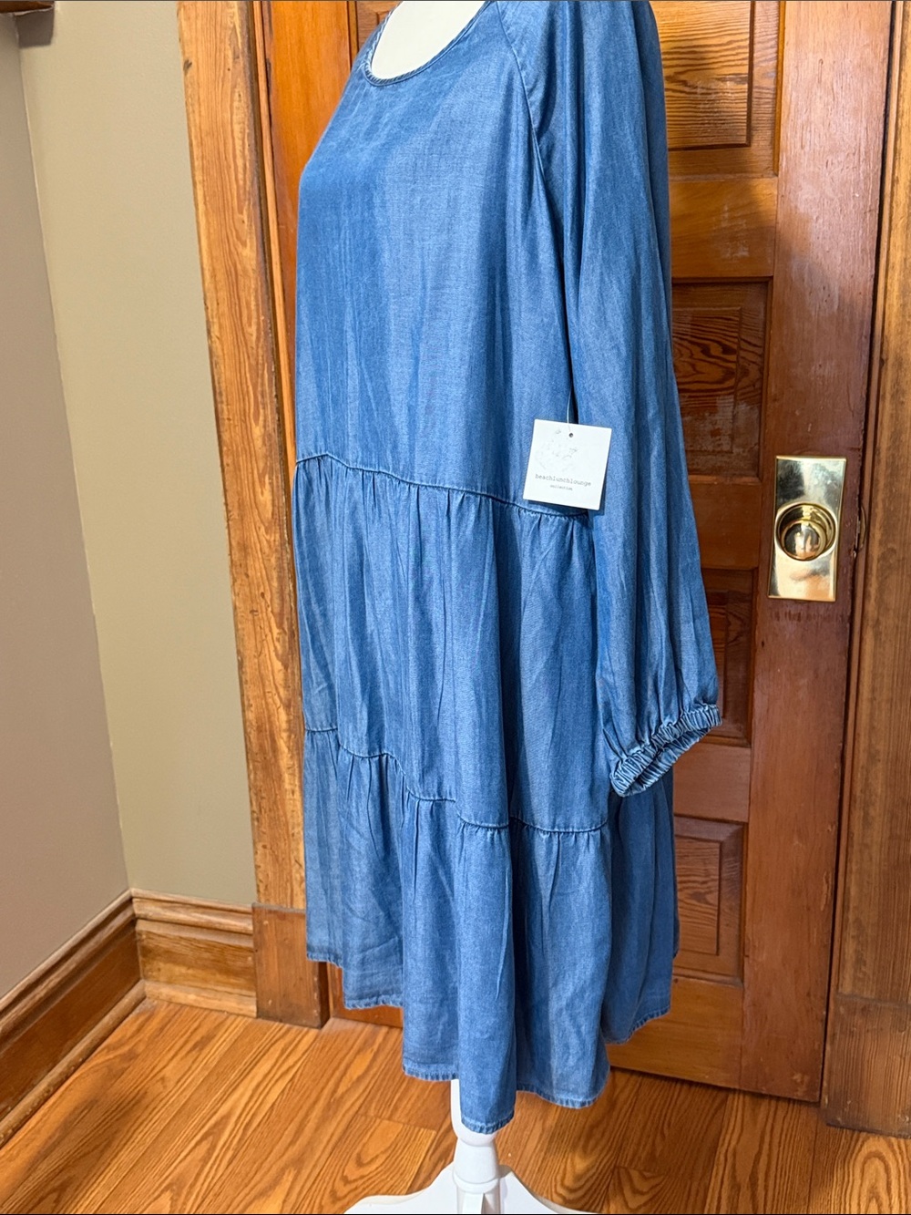 NWT Beach Lunch Lounge Dress Chambray Look and Feel 100% lyocell, Nice and Light - Picture 3 of 7